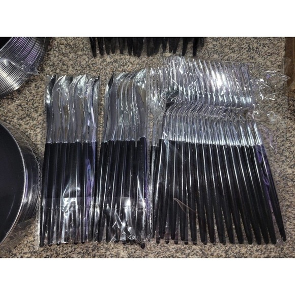 Wedding dinnerware - Picture 3 of 6